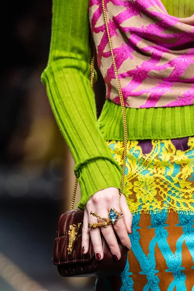Look 82